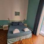 Panto\' Apartment 2 Steps To Toledo Street